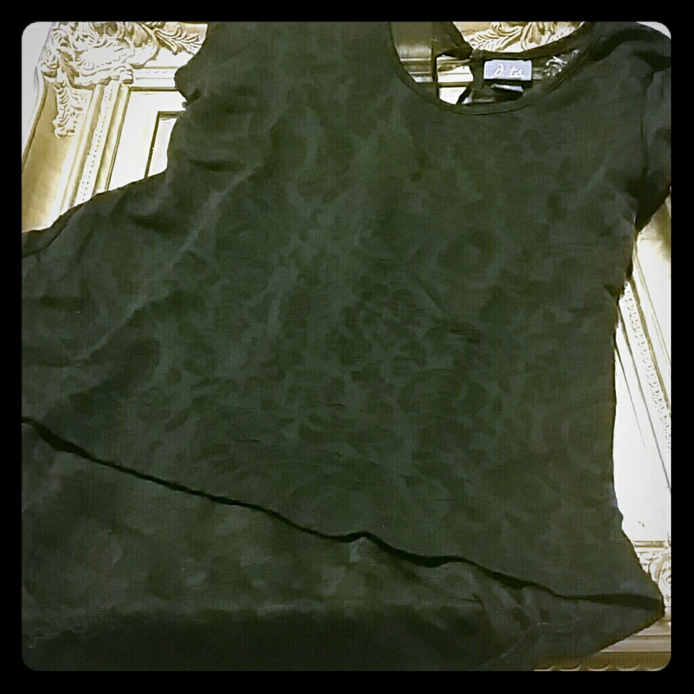 SALE! Adorable Tunic